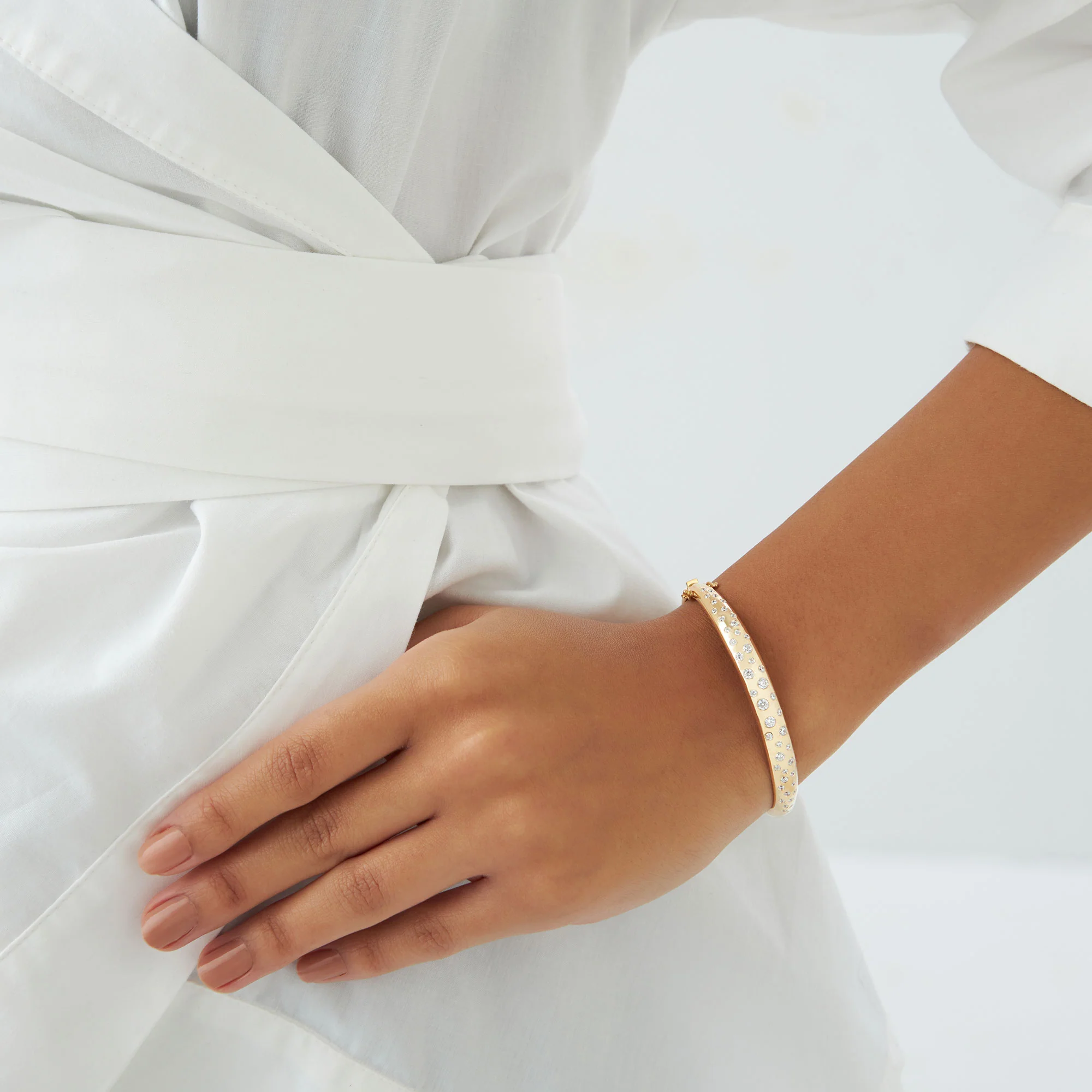 14k 1.20ctw Dome Floating Diamond Bangle Bracelet - Image 2
