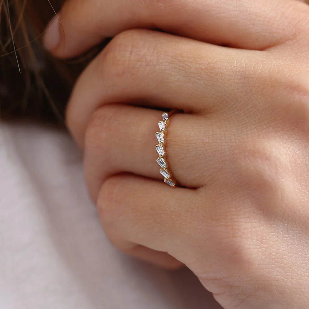 14k 7 Stone Slanted Baguette Diamond Ring - Image 3