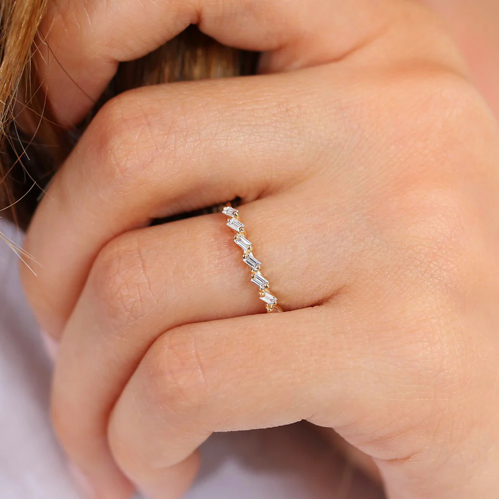 14k 7 Stone Slanted Baguette Diamond Ring - Image 4