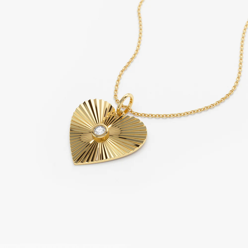 14K Diamond-Cut Heart Shape Disc Ray Pendant - Image 6