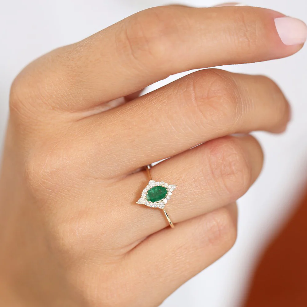 14k Oval Emerald and Diamond Bellarina Ring - Image 2