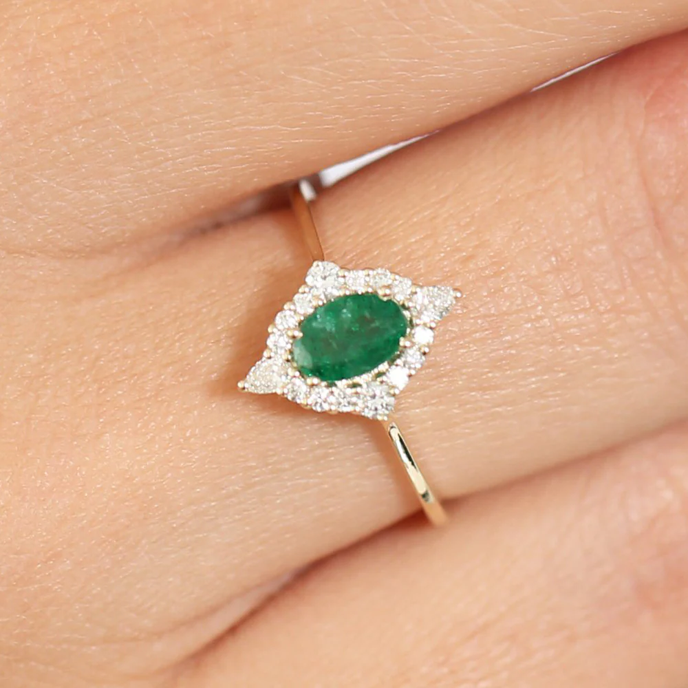 14k Oval Emerald and Diamond Bellarina Ring - Image 5