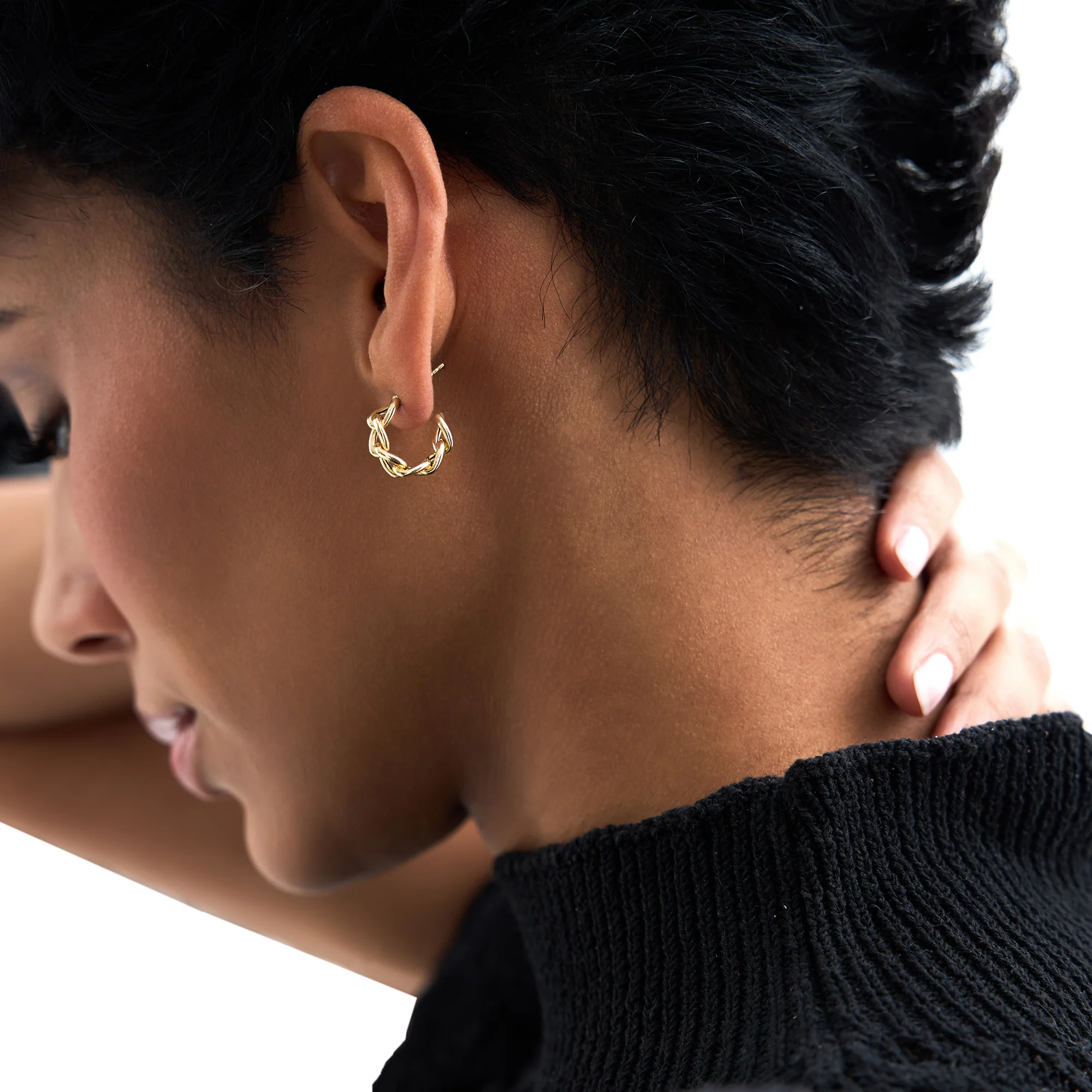 14K Gold 15MM Link Hoops - Image 4