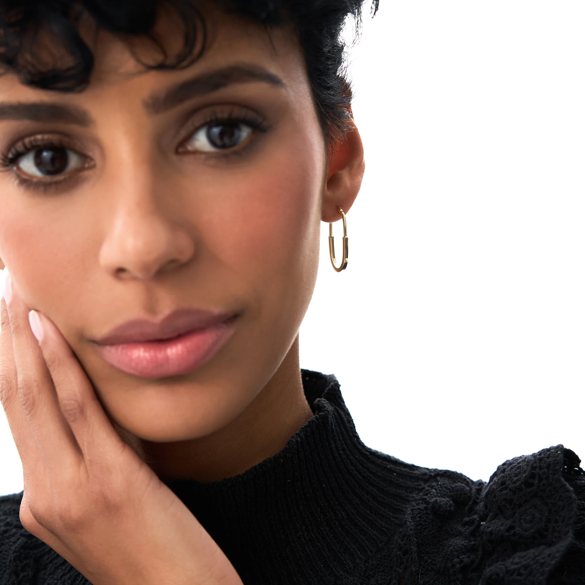 14K Gold Flat Edge Hoop Earrings - Image 6